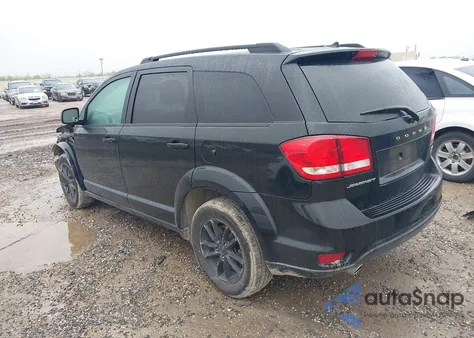 2016 Dodge Journey Sxt z USA, uszkodzony, nr VIN 3C4PDCBG9GT145596